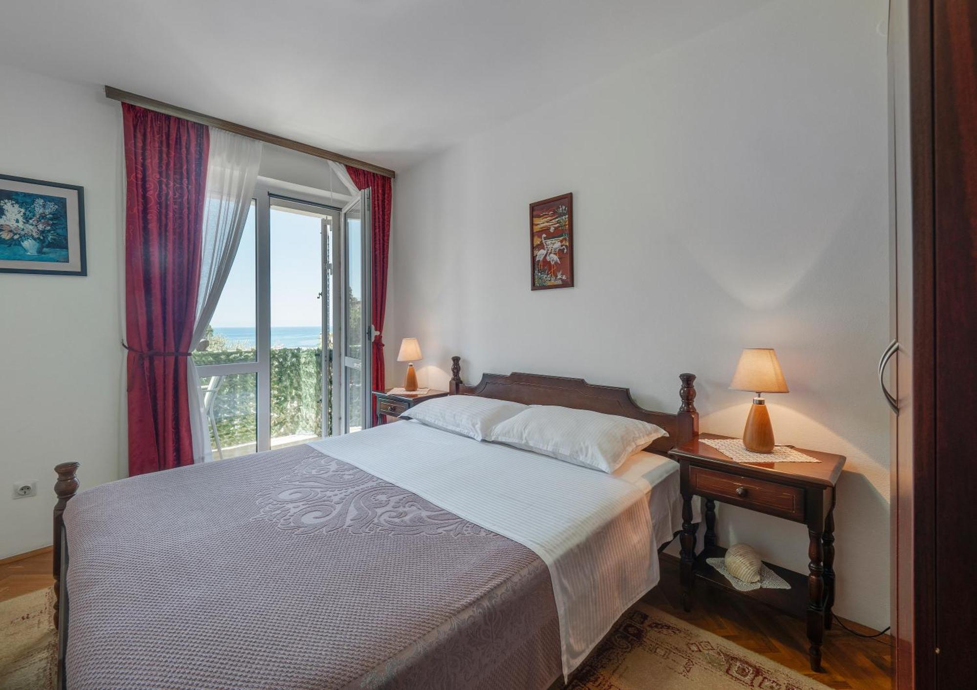 Apartments Marina سفيتي ستيفان المظهر الخارجي الصورة
