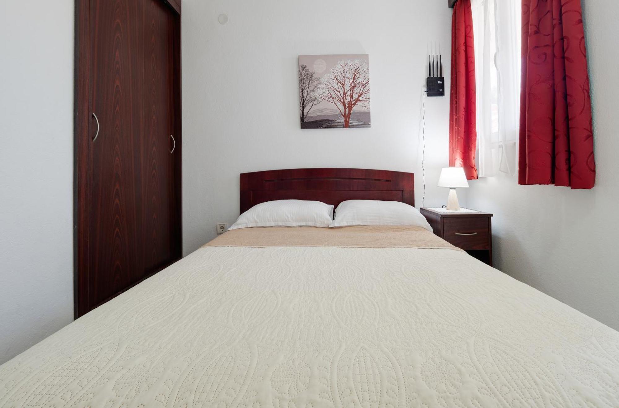 Apartments Marina سفيتي ستيفان المظهر الخارجي الصورة