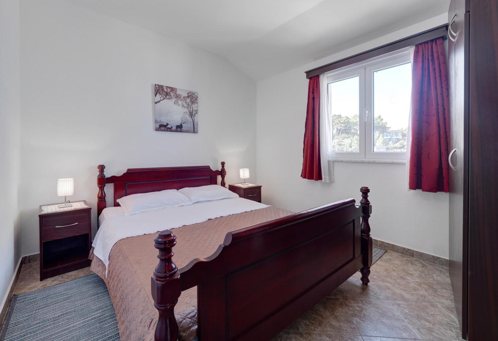 Apartments Marina سفيتي ستيفان المظهر الخارجي الصورة